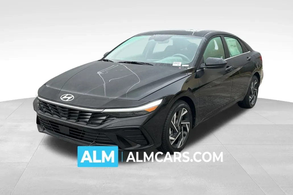2025 Hyundai Elantra SEL Convenience photo 1