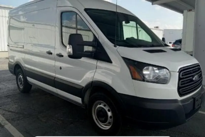 2019 Ford Transit Van photo 1