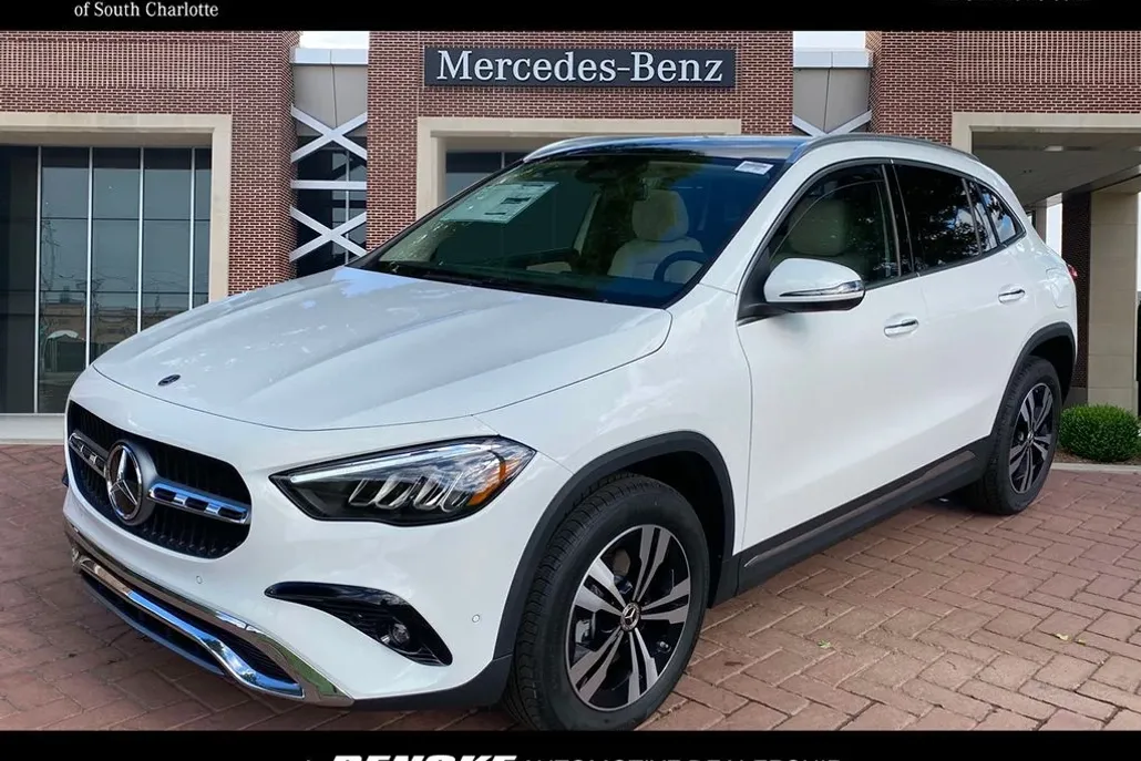 2025 Mercedes Benz GLA 250 photo 1