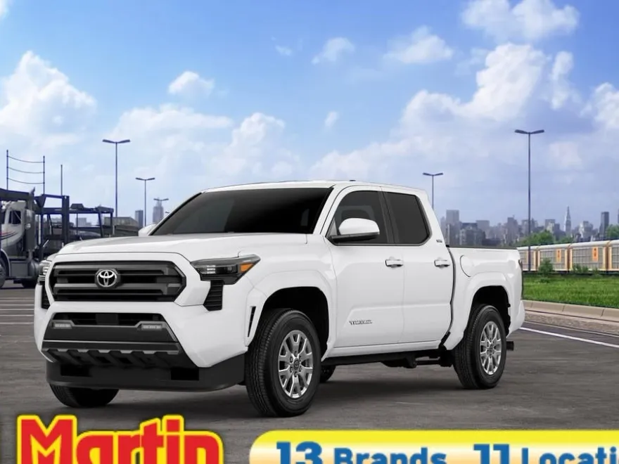 2025 Toyota Tacoma SR5 photo 1