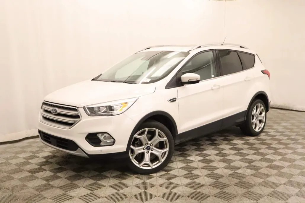 2019 Ford Escape Titanium photo 1