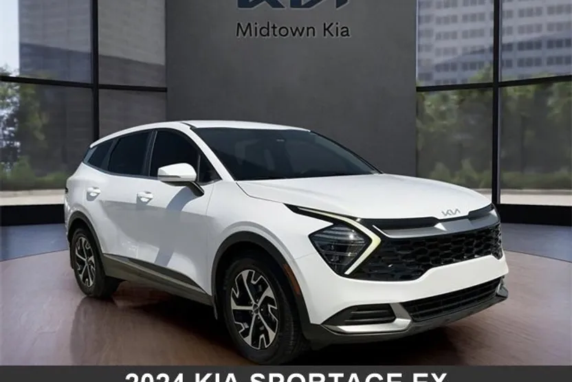 2024 Kia Sportage EX photo 1