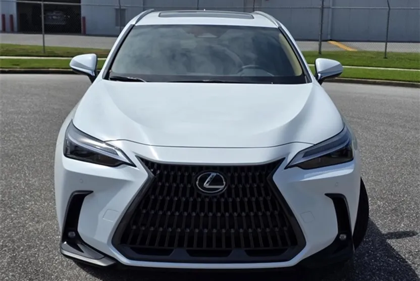 2026 Lexus NX 350 photo 1