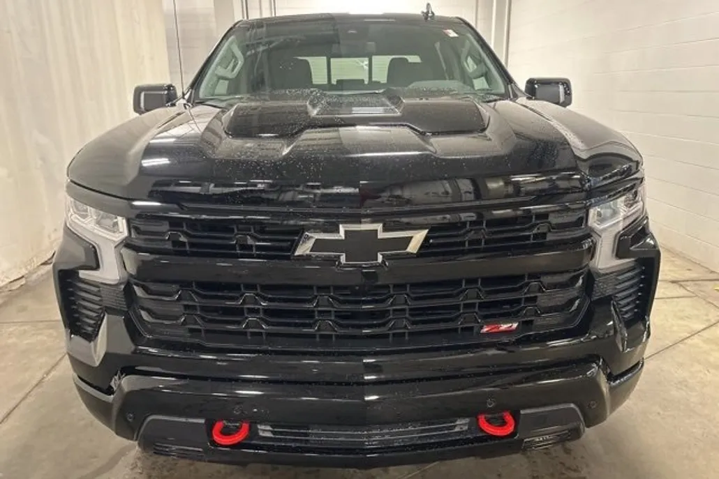 2026 Chevrolet Silverado 1500 LT Trail Boss photo 1