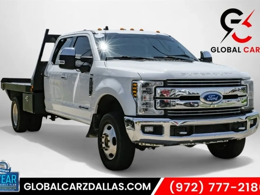 2019 Ford F-350 Lariat photo 1