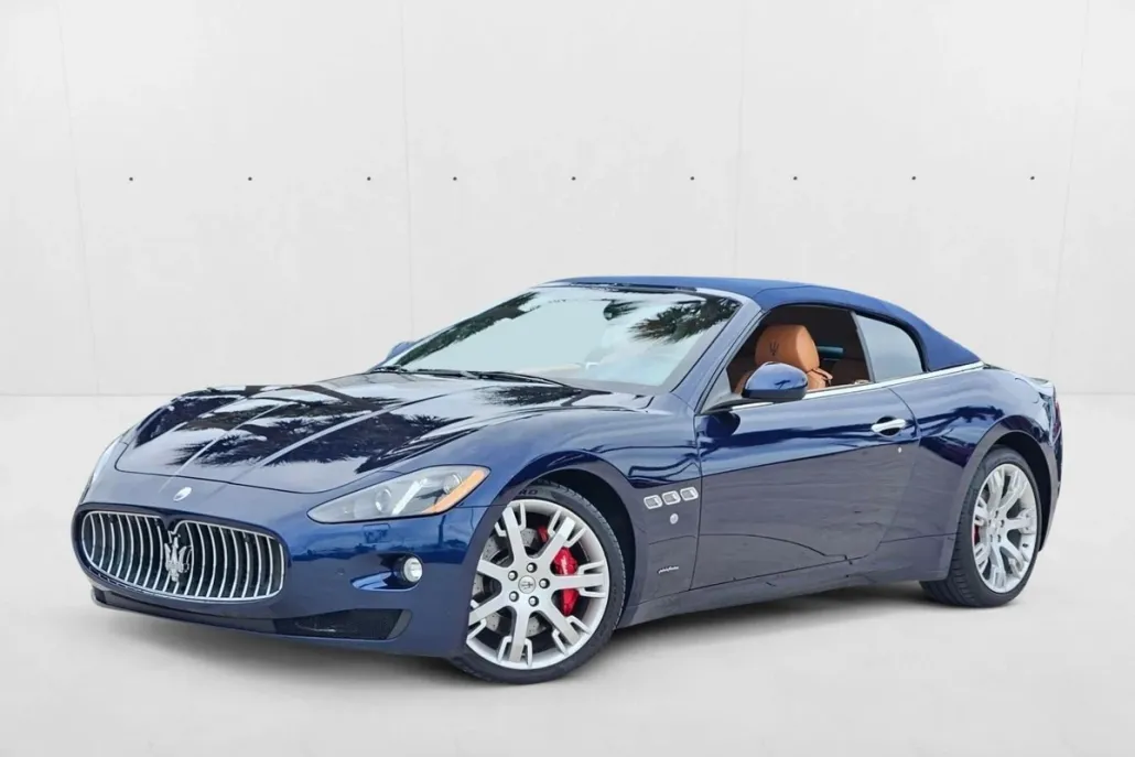 2014 Maserati Granturismo Base photo 1