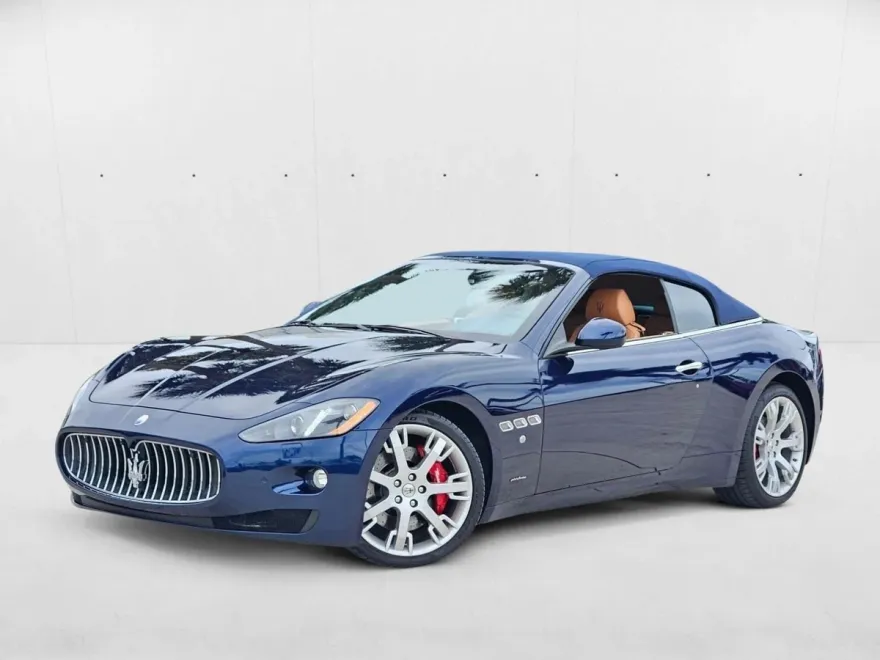 2014 Maserati Granturismo Base photo 1