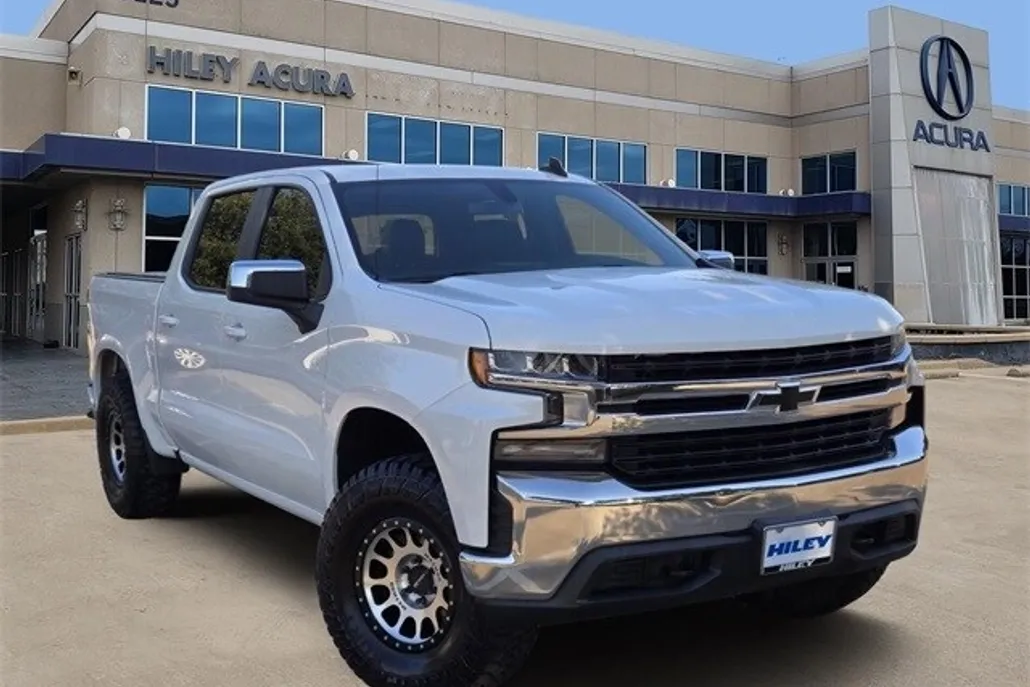 2020 Chevrolet Silverado 1500 LT Texas Edition photo 1