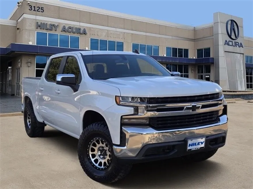 2020 Chevrolet Silverado 1500 LT Texas Edition photo 1