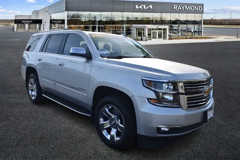 2016 Chevrolet Tahoe LTZ photo 1