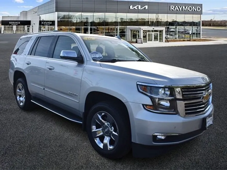 2016 Chevrolet Tahoe LTZ photo 1