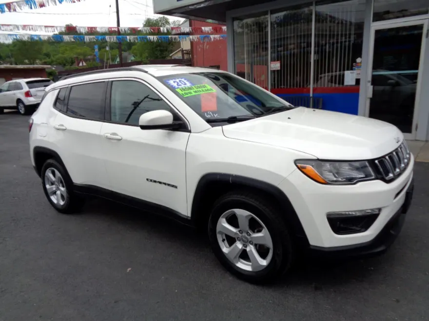 2020 Jeep Compass Latitude photo 1