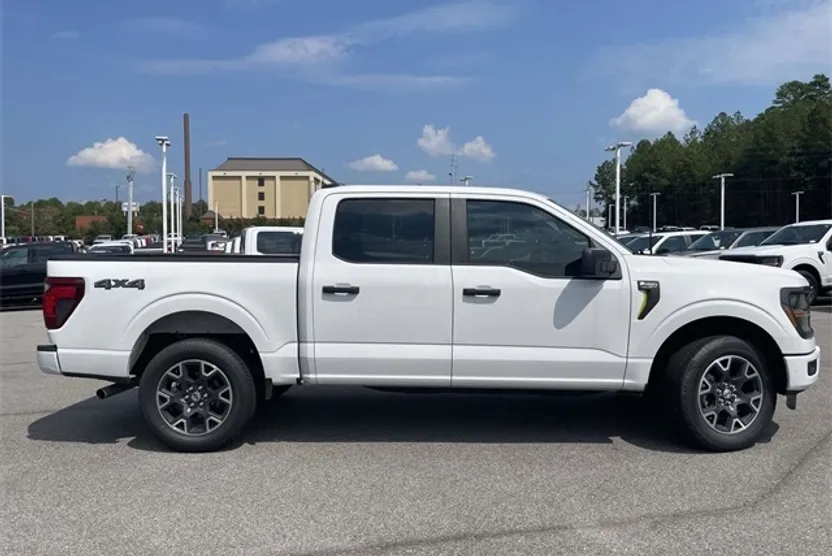 2025 Ford F-150 STX photo 1