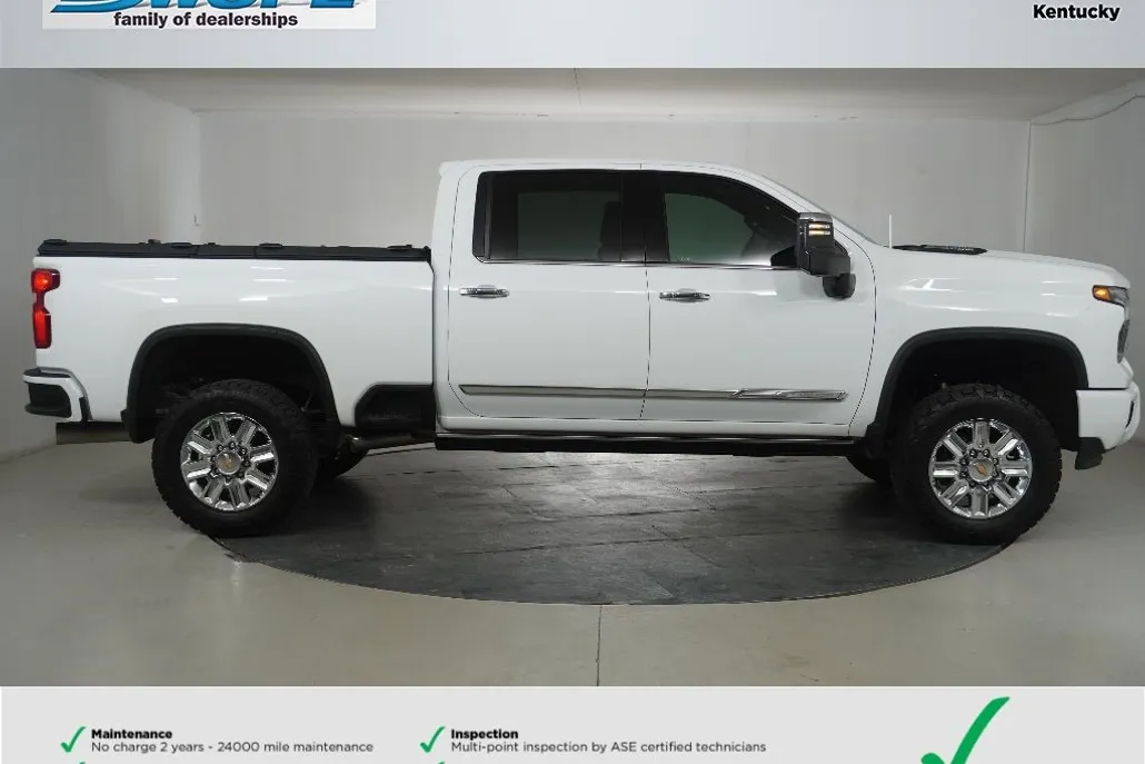 2024 Chevrolet Silverado 2500HD High Country photo 1