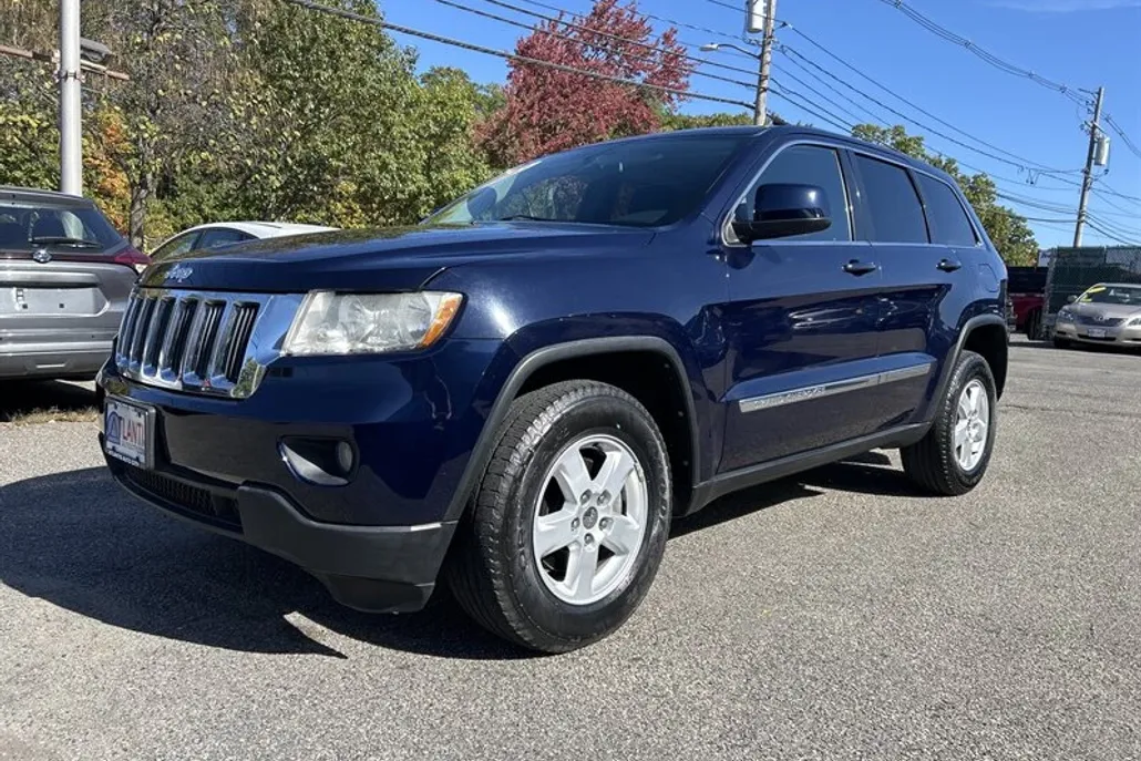 2013 Jeep Grand Cherokee Laredo photo 1