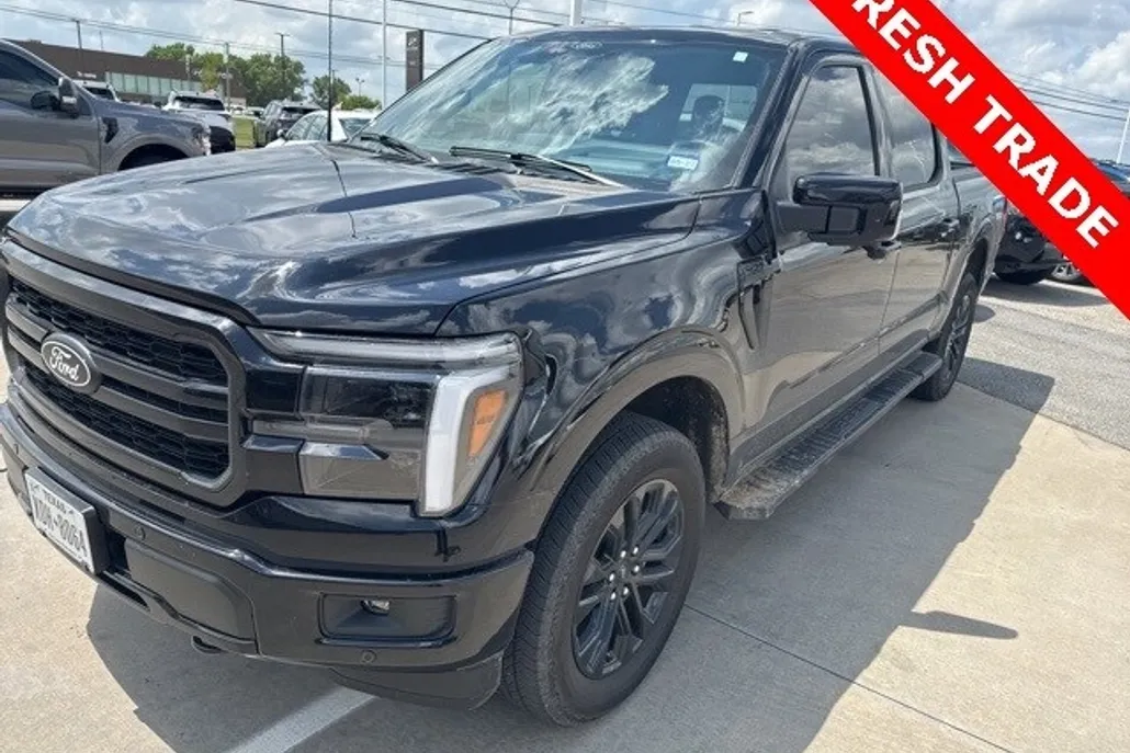 2025 Ford F-150 Lariat photo 1