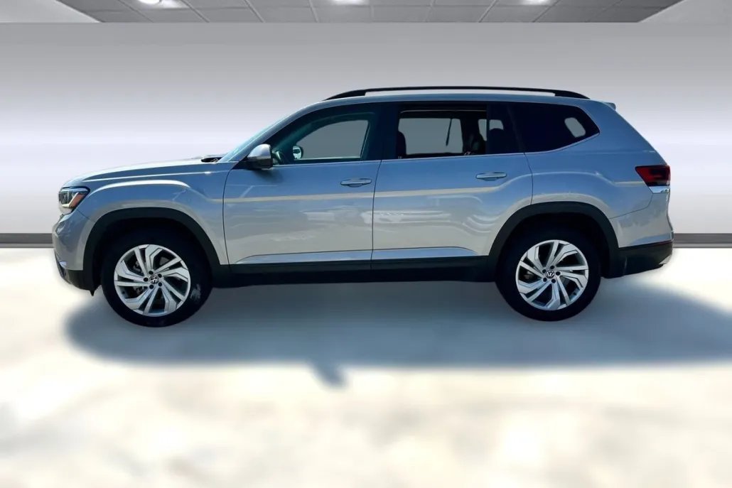 2022 Volkswagen Atlas V6 SE Technology photo 1