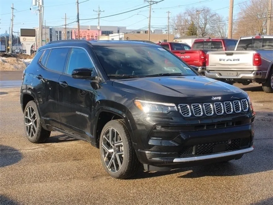2025 Jeep Compass Limited photo 1