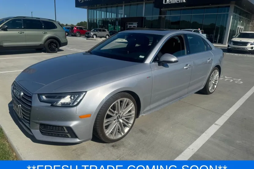 2018 Audi A4 2.0T Quattro photo 1