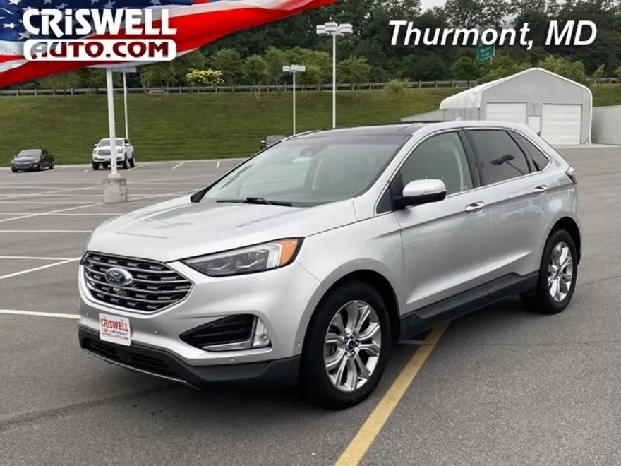 2019 Ford Edge Titanium photo 1