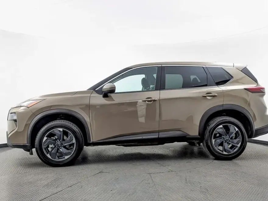 2025 Nissan Rogue SV photo 1