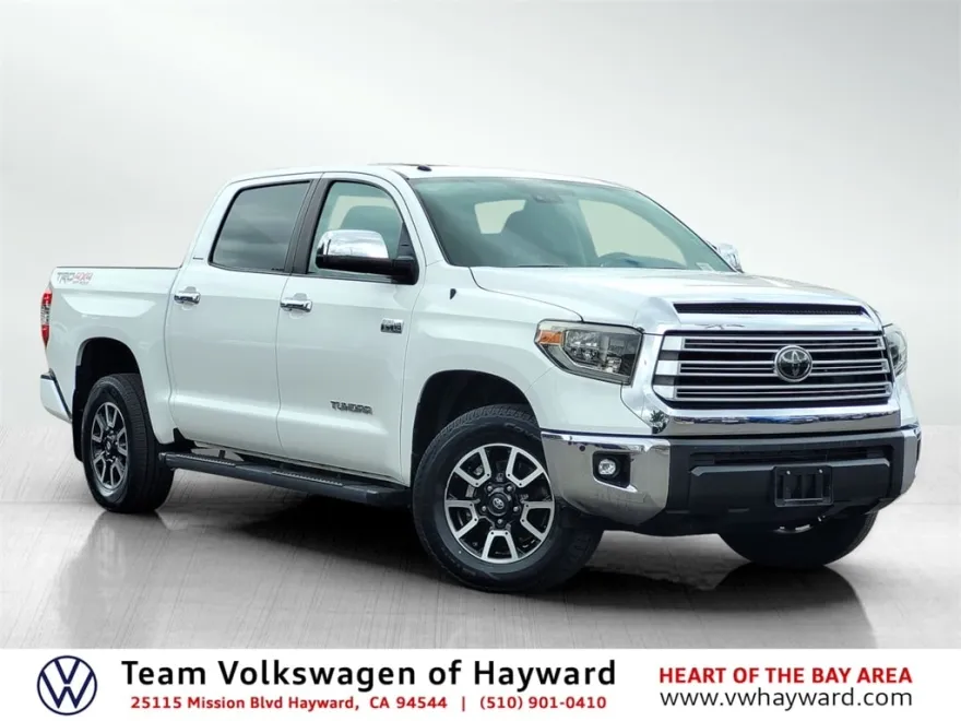 2018 Toyota Tundra Limited photo 1