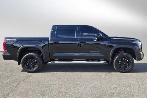 2024 Toyota Tundra Limited photo 2