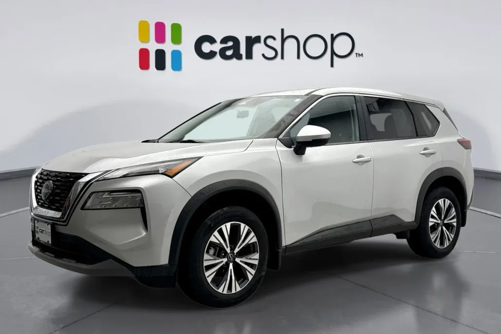 2022 Nissan Rogue SV photo 1