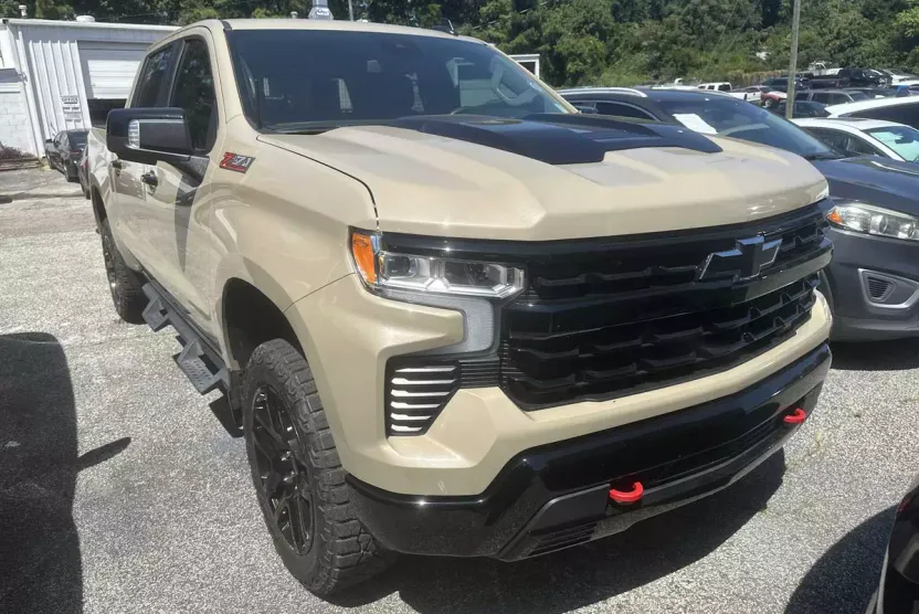 2022 Chevrolet Silverado 1500 LT Trail Boss photo 1