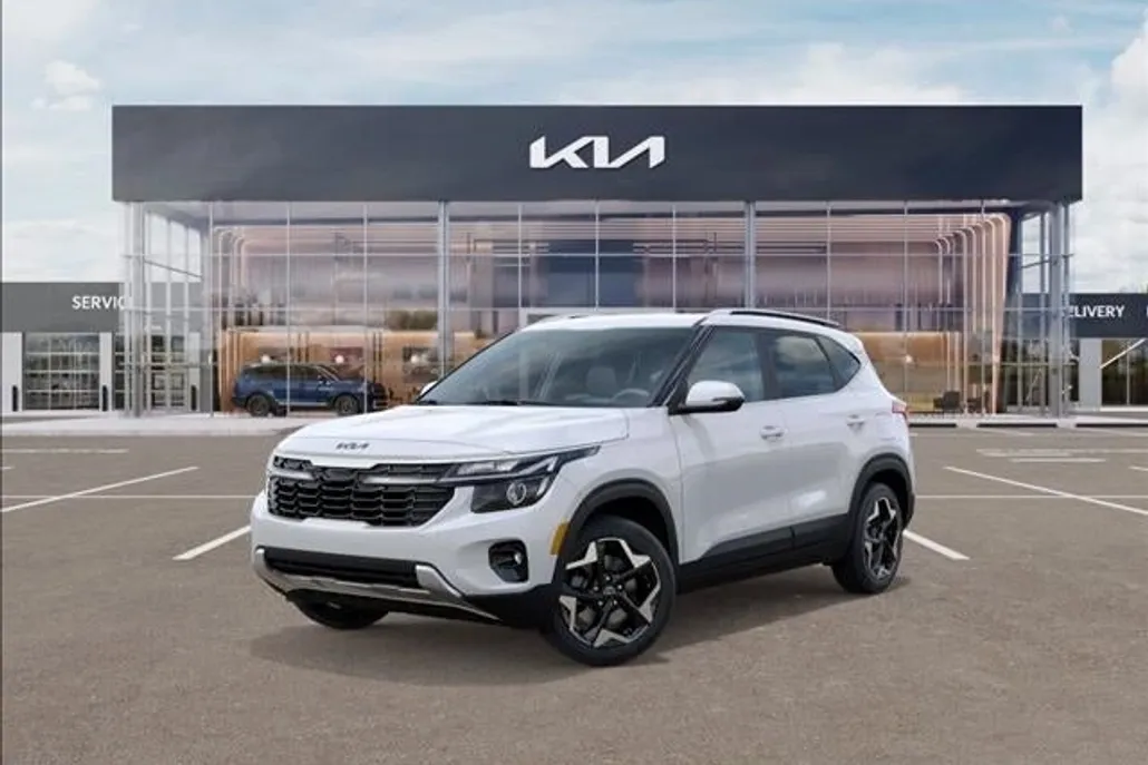 2025 Kia Seltos EX photo 1