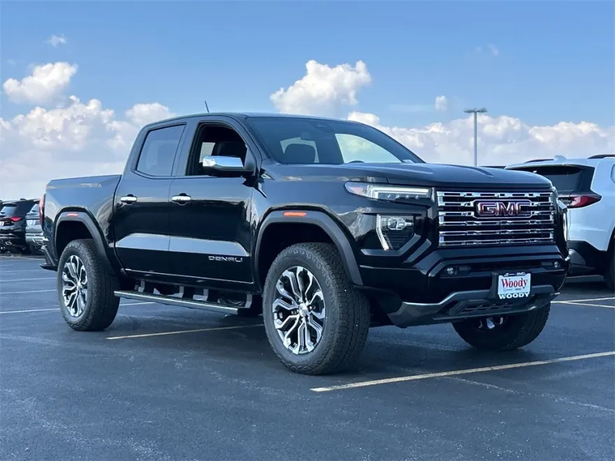 2026 Gmc Canyon Denali photo 1