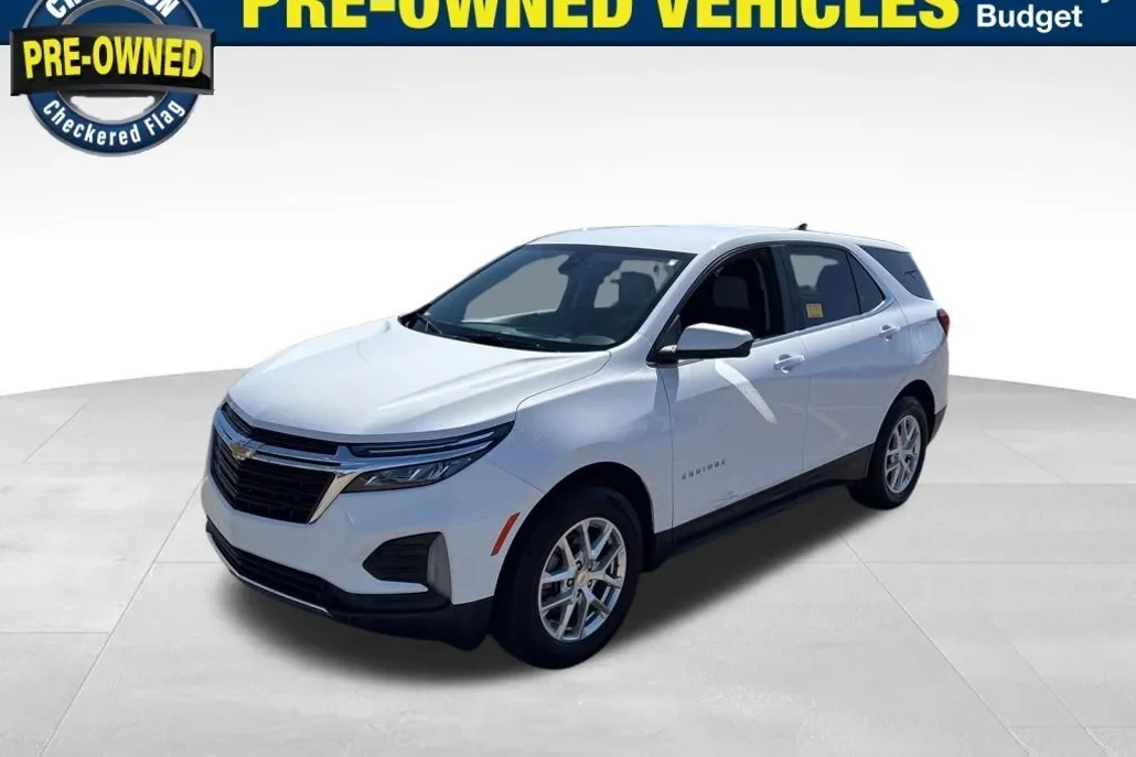 2022 Chevrolet Equinox LT photo 1