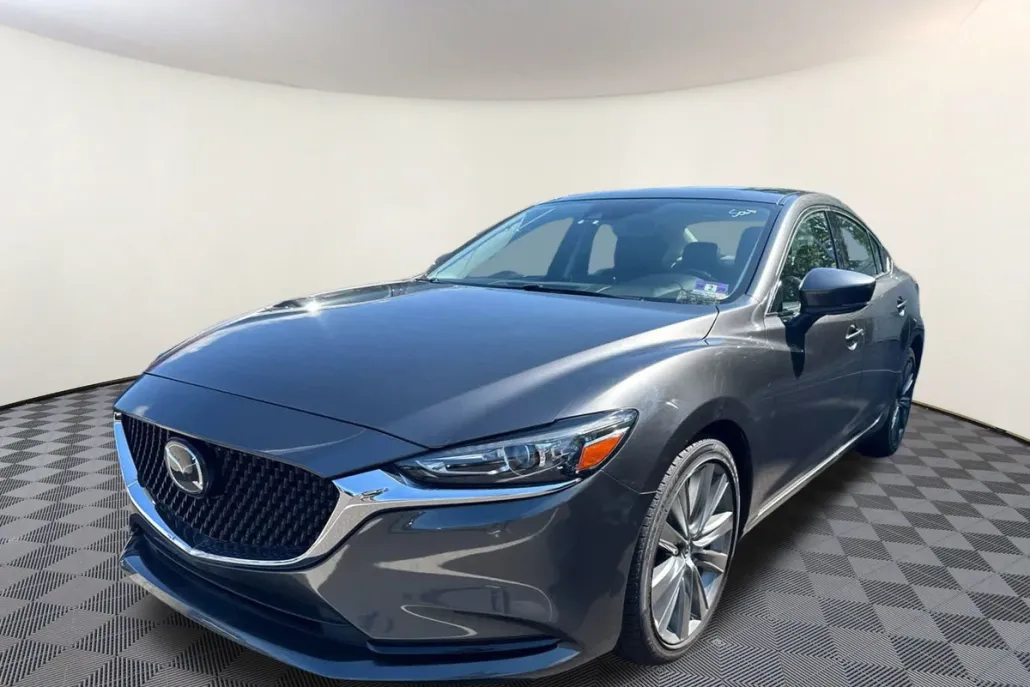 2018 Mazda Mazda6 Grand Touring photo 1