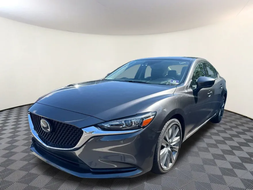 2018 Mazda Mazda6 Grand Touring photo 1