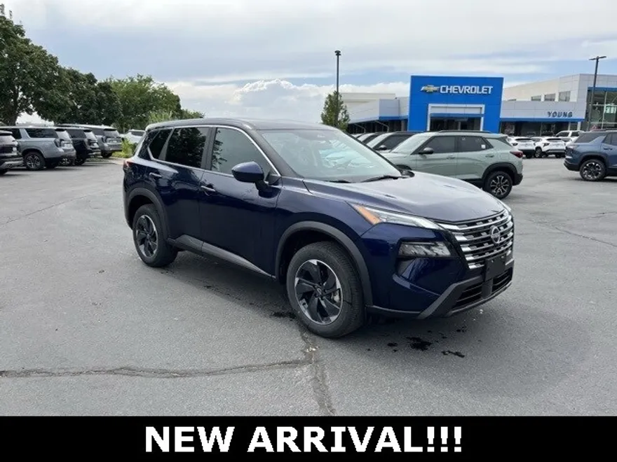 2024 Nissan Rogue SV photo 1