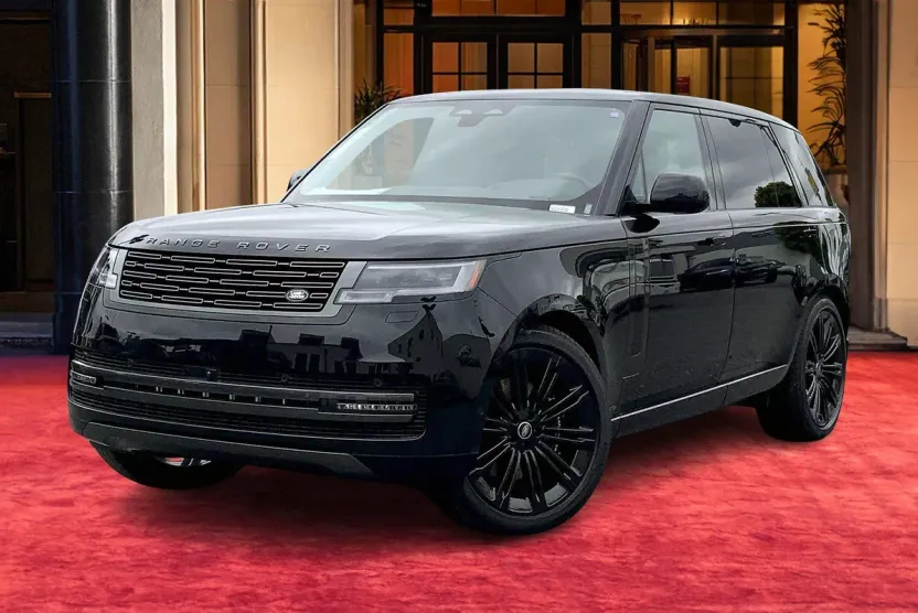 2025 Land Rover Range Rover SE photo 1