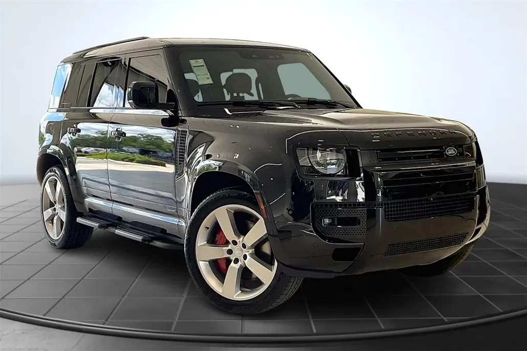2025 Land Rover Defender 110 X photo 1