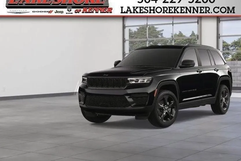 2025 Jeep Grand Cherokee Laredo Altitude photo 1