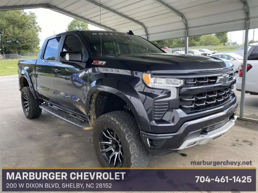 2023 Chevrolet Silverado RST photo 1