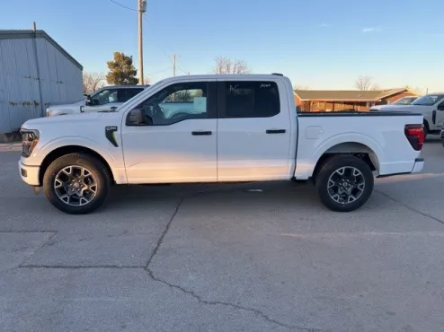 2025 Ford F-150 STX photo 4