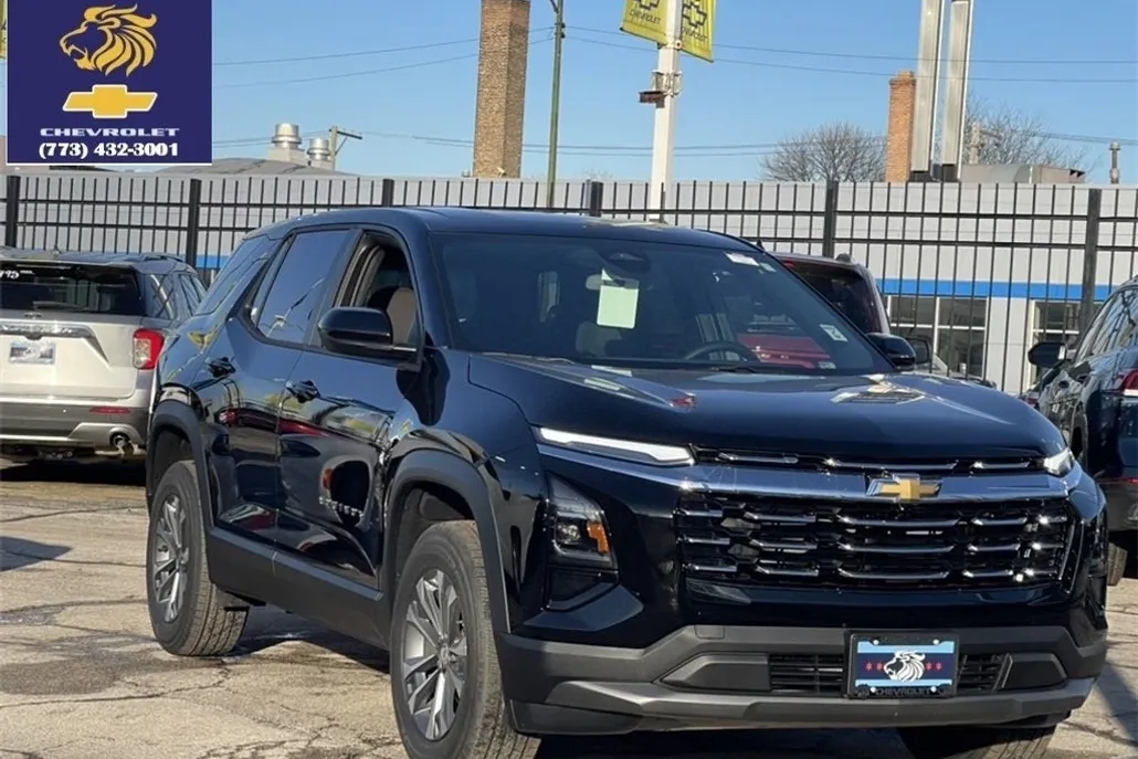 2025 Chevrolet Equinox LT photo 1