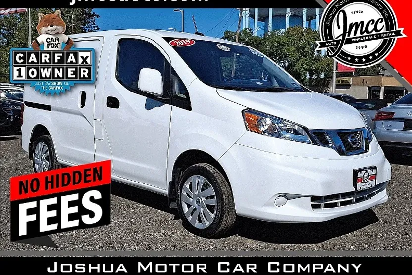 2019 Nissan NV200 SV photo 1