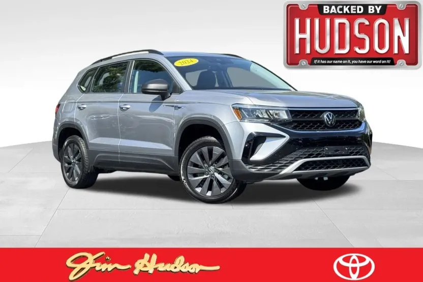2024 Volkswagen Taos S photo 1