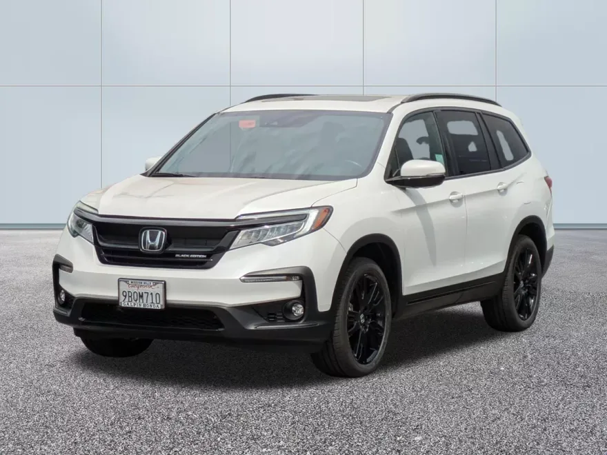 2025 Honda Pilot Touring photo 1