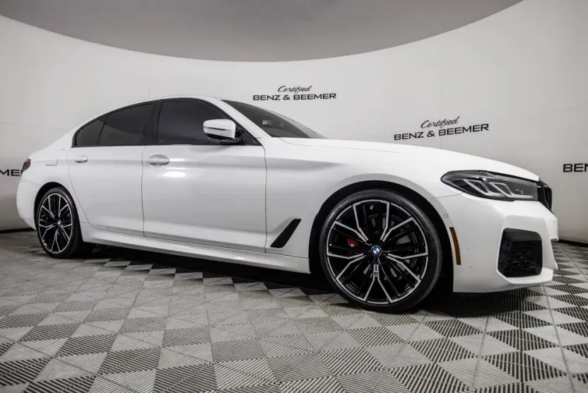 2023 Bmw 530i photo 1