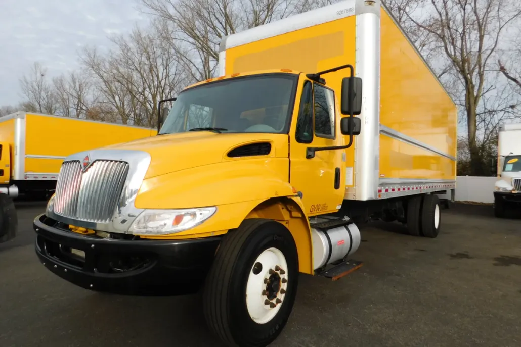 2019 International 4300 DuraStar 4300 photo 1