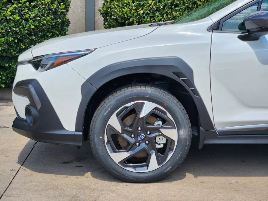2025 Subaru Crosstrek Limited photo 1