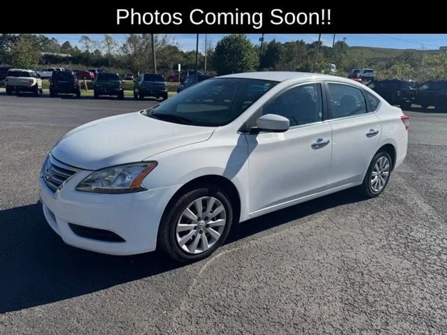 2015 Nissan Sentra SV photo 1