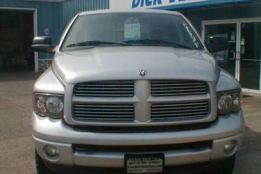 2003 Dodge Ram Laramie photo 1