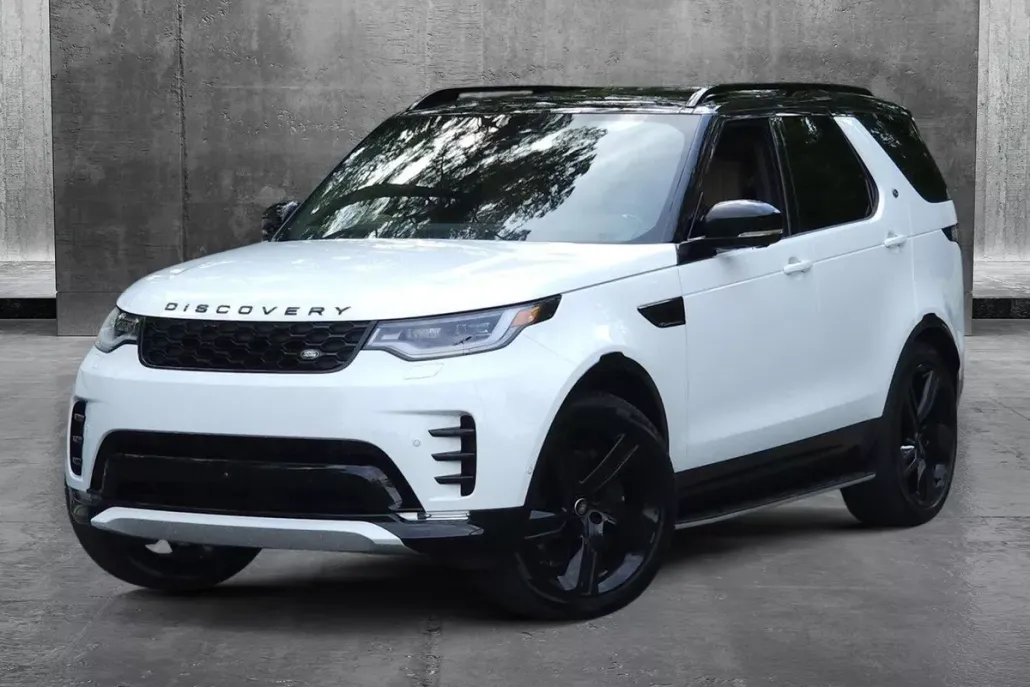2025 Land Rover Discovery SE photo 1